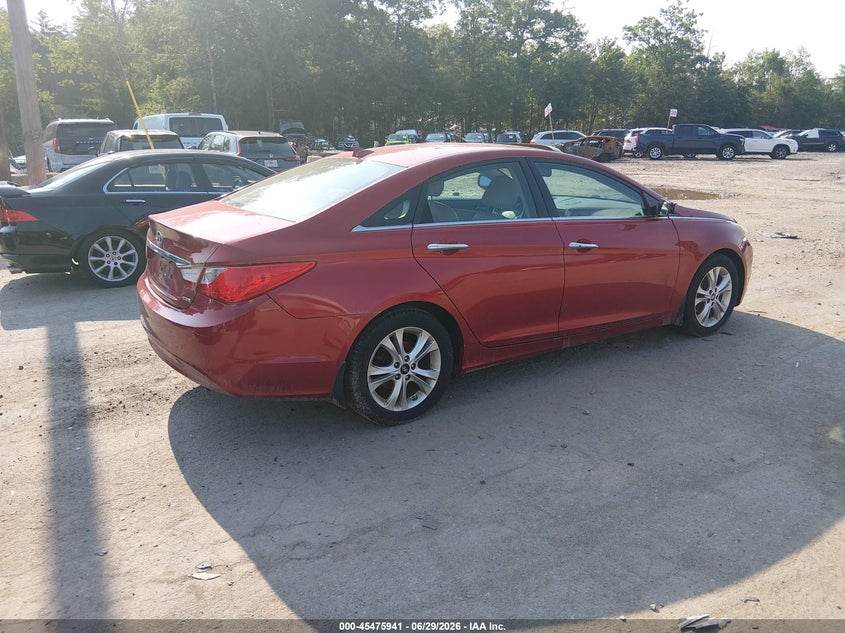 2013 Hyundai Sonata VIN 5NPEC4AC7DH686446 IAAI salvage auction — NORMAL WEAR, Original (New Hampshire), sold $1,075 on 2026-07-15 (photo 4)