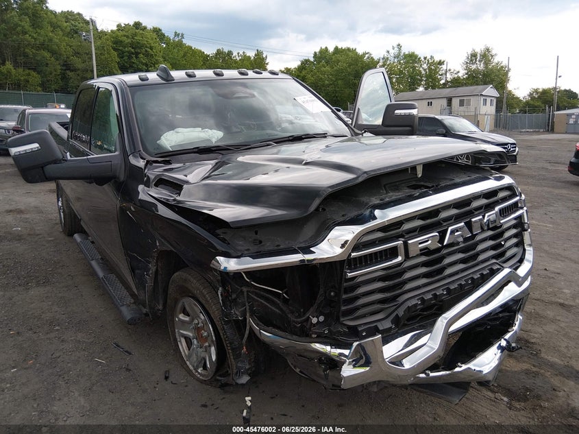2025 Ram 2500 VIN 3C6UR5HJ5SG586878 IAAI salvage auction — RIGHT FRONT, Salvage Title, sold $7,000 on 2026-07-28 (photo 6)