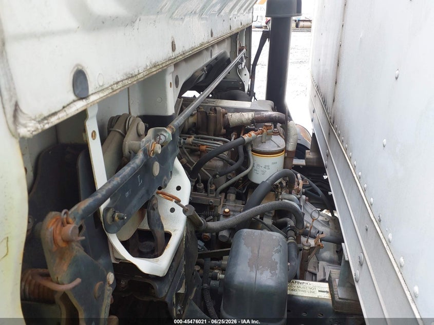 2000 Isuzu Nqr VIN JALE5B146Y7901315 IAAI salvage auction — NORMAL WEAR, Clear (Georgia), sold $1,925 on 2026-07-15 (photo 9)