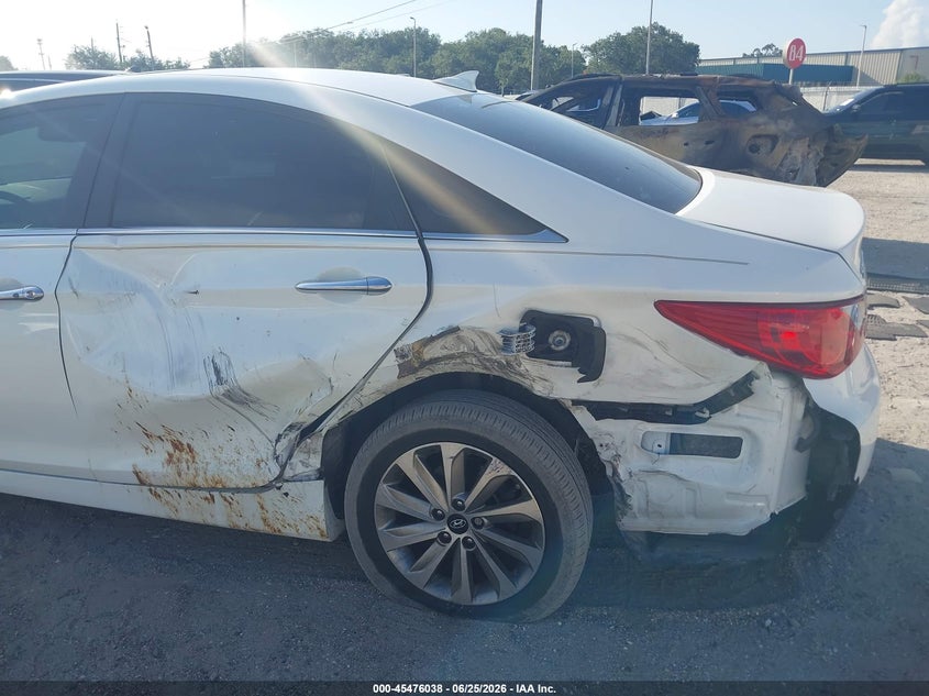 2014 Hyundai Sonata VIN 5NPEC4AC4EH815602 IAAI salvage auction — SIDE, Salvage Title, sold $625 on 2026-07-28 (photo 6)
