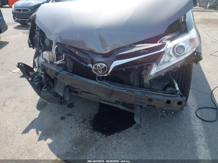 2018 Toyota Sienna VIN 5TDKZ3DCXJS965483 IAAI salvage auction — FRONT END, Salvage (North Carolina), sold $2,850 on 2026-07-29 (photo 6)