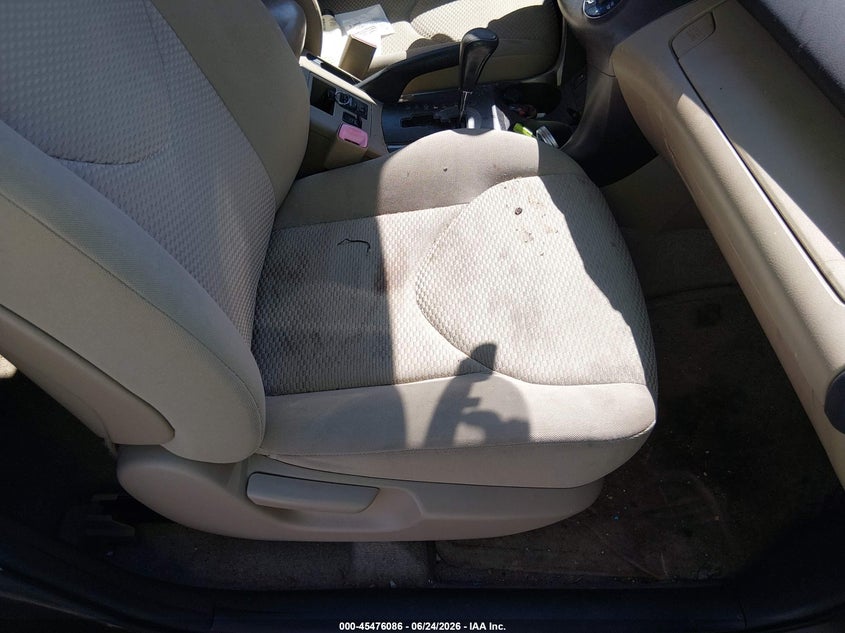 2010 Toyota Rav 4 VIN JTMDF4DV0A5019505 IAAI salvage auction — NORMAL WEAR, Clear (Maryland), sold $3,125 on 2026-07-27 (photo 5)