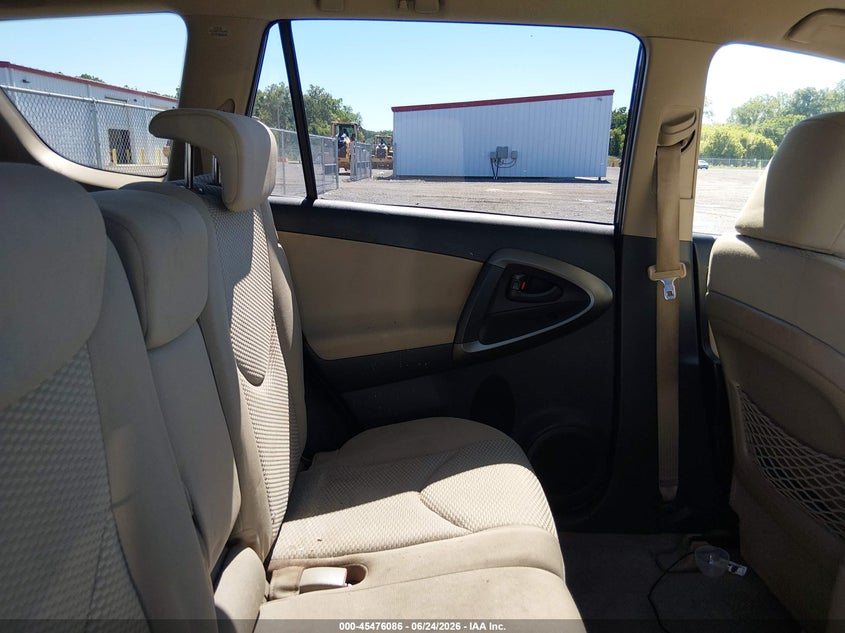 2010 Toyota Rav 4 VIN JTMDF4DV0A5019505 IAAI salvage auction — NORMAL WEAR, Clear (Maryland), sold $3,125 on 2026-07-27 (photo 8)