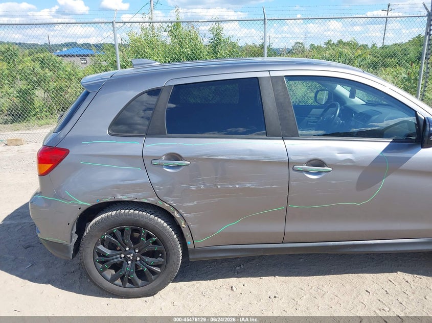 2019 Mitsubishi Outlander VIN JA4AP3AU7KU024059 IAAI salvage auction — RIGHT SIDE, Salvage (Pennsylvania), sold $3,950 on 2026-07-14 (photo 6)