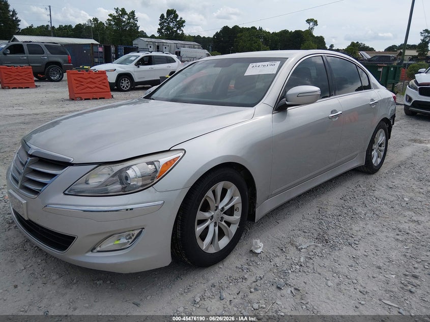 2012 Hyundai Genesis VIN KMHGC4DD0CU158311 IAAI salvage auction — RIGHT SIDE, Salvage (North Carolina), sold $825 on 2026-07-28 (photo 2)