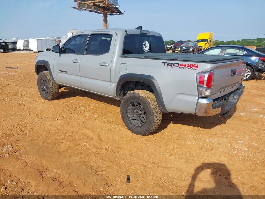 2020 Toyota Tacoma VIN 3TMCZ5AN4LM316173 IAAI salvage auction — HAIL, Salvage Title, sold $12,300 on 2026-07-31 (photo 3)
