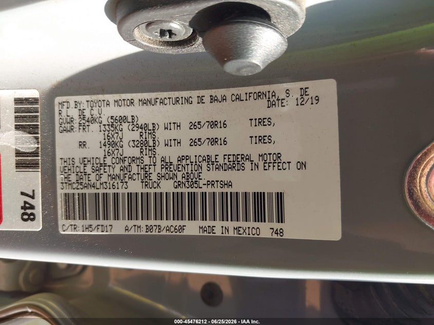 2020 Toyota Tacoma VIN 3TMCZ5AN4LM316173 IAAI salvage auction — HAIL, Salvage Title, sold $12,300 on 2026-07-31 (photo 9)