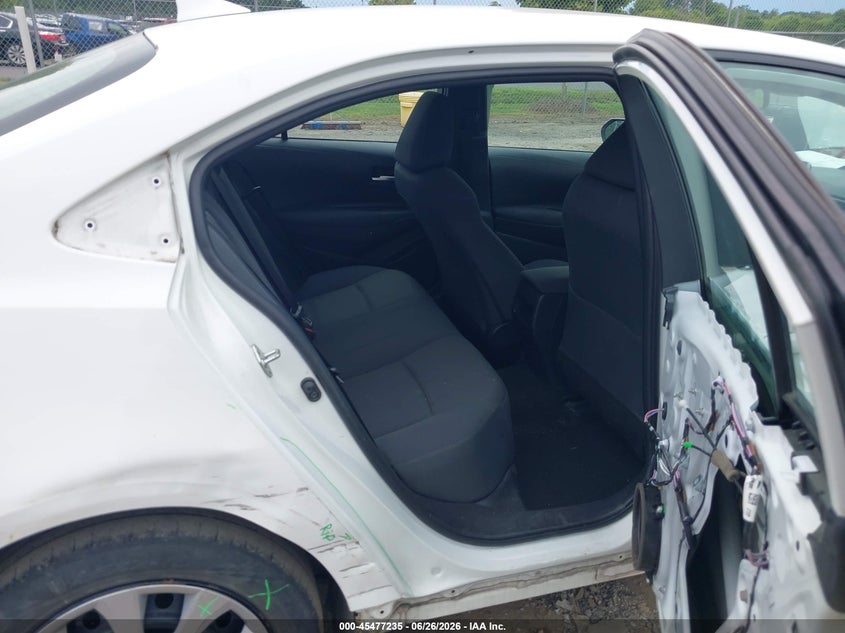 2020 Toyota Corolla VIN 5YFEPRAE3LP081151 IAAI salvage auction — FRONT & REAR, Salvage (Virginia), sold $3,800 on 2026-07-28 (photo 8)