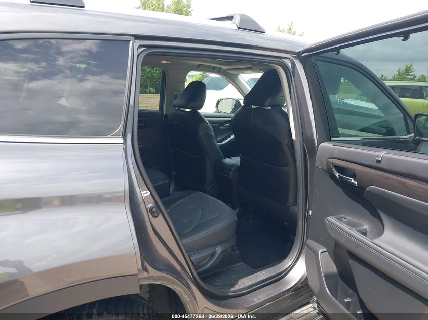 2022 Toyota Highlander VIN 5TDFZRBH2NS214192 IAAI salvage auction — FRONT END, Salvage (North Dakota), sold $16,800 on 2026-07-30 (photo 8)