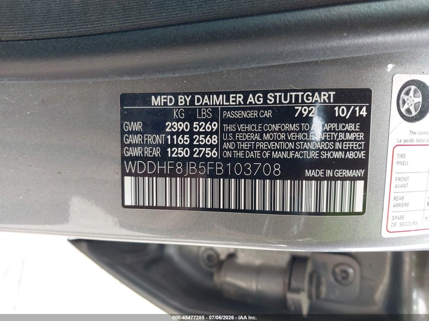 2015 Mercedes-benz E-klasse VIN WDDHF8JB5FB103708 IAAI salvage auction — REAR END, Wait Title, sold $2,875 on 2026-08-07 (photo 9)