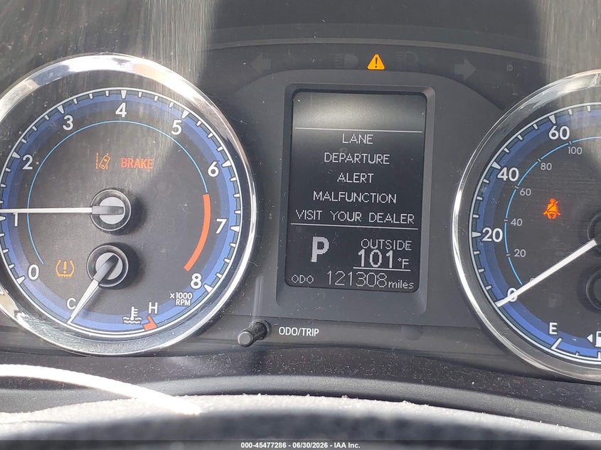 2017 Toyota Corolla VIN 5YFBURHE3HP706396 IAAI salvage auction — FRONT END, Salvage (Louisiana), sold $3,450 on 2026-07-14 (photo 7)