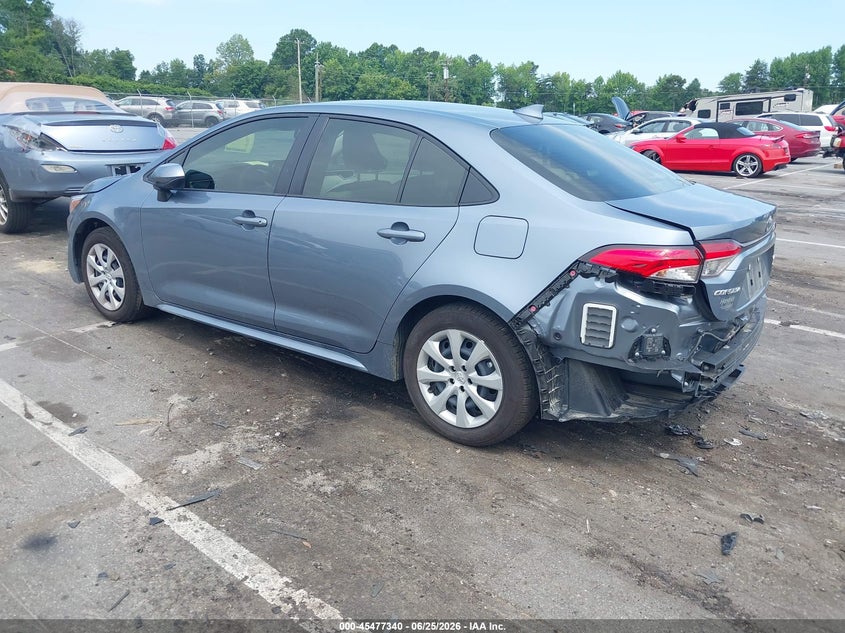 2026 Toyota Corolla VIN JTDBCMFE3T3117746 IAAI salvage auction — REAR END, Salvage (North Carolina), sold $8,600 on 2026-08-01 (photo 3)