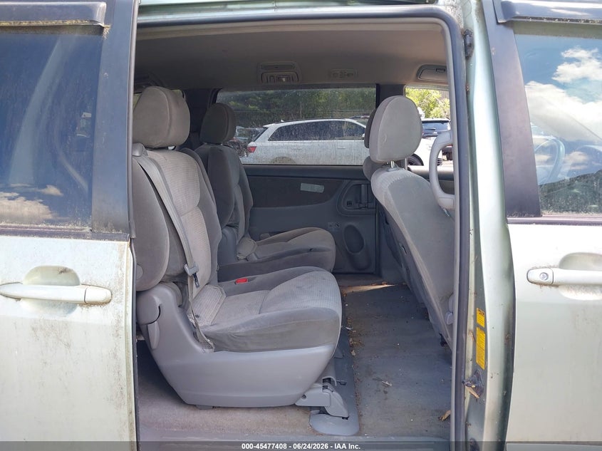 2008 Toyota Sienna VIN 5TDZK23C38S176701 IAAI salvage auction — NORMAL WEAR, Clear (Massachusetts), sold $475 on 2026-07-29 (photo 7)
