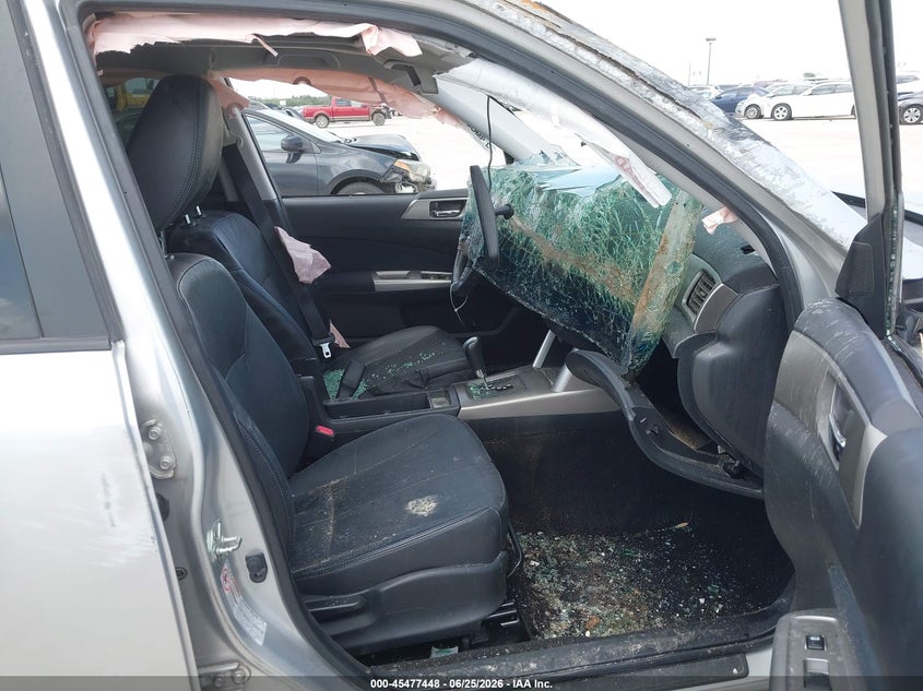 2010 Subaru Forester VIN JF2SH6FC0AH735085 IAAI salvage auction — ROLLOVER, Non-Repairable (Texas), sold $350 on 2026-07-13 (photo 5)