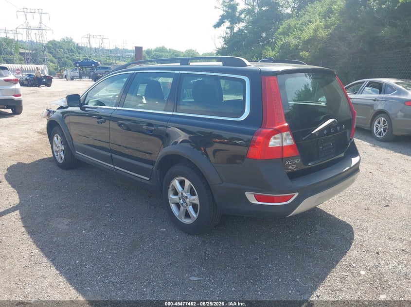 2013 Volvo Xc70 VIN YV4940BZ6D1156113 IAAI salvage auction — FRONT END, Salvage (Pennsylvania), sold $675 on 2026-07-11 (photo 3)