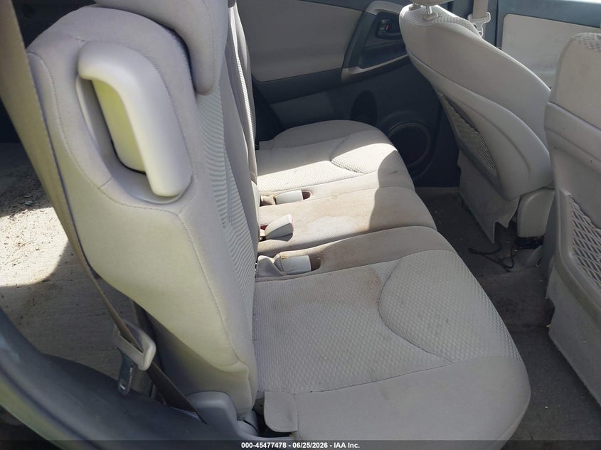 2008 Toyota Rav 4 VIN JTMBD31V085182015 IAAI salvage auction — NORMAL WEAR, Clear (New York), sold $800 on 2026-07-21 (photo 8)