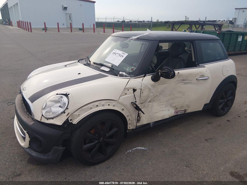 2013 Mini Hard top VIN WMWSU3C57DT374340 IAAI salvage auction — SIDE, Prior Salvage (Minnesota), sold $500 on 2026-08-17 (photo 6)