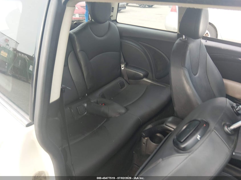 2013 Mini Hard top VIN WMWSU3C57DT374340 IAAI salvage auction — SIDE, Prior Salvage (Minnesota), sold $500 on 2026-08-17 (photo 8)
