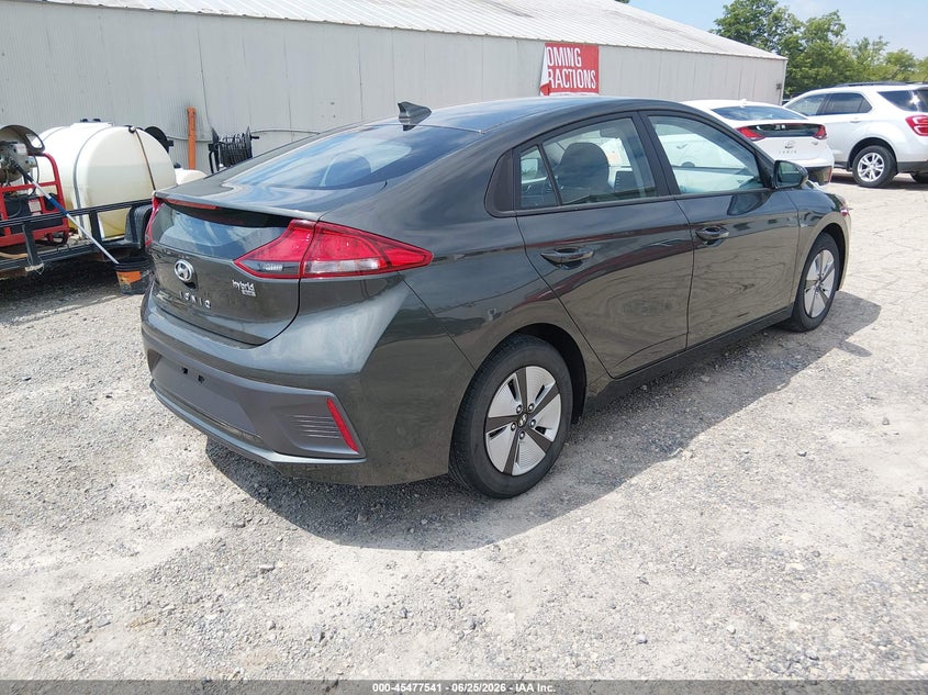 2020 Hyundai Ioniq hybrid VIN KMHC65LC4LU220183 IAAI salvage auction — RIGHT SIDE, Sf97 (Ohio), sold $10,700 on 2026-08-12 (photo 4)