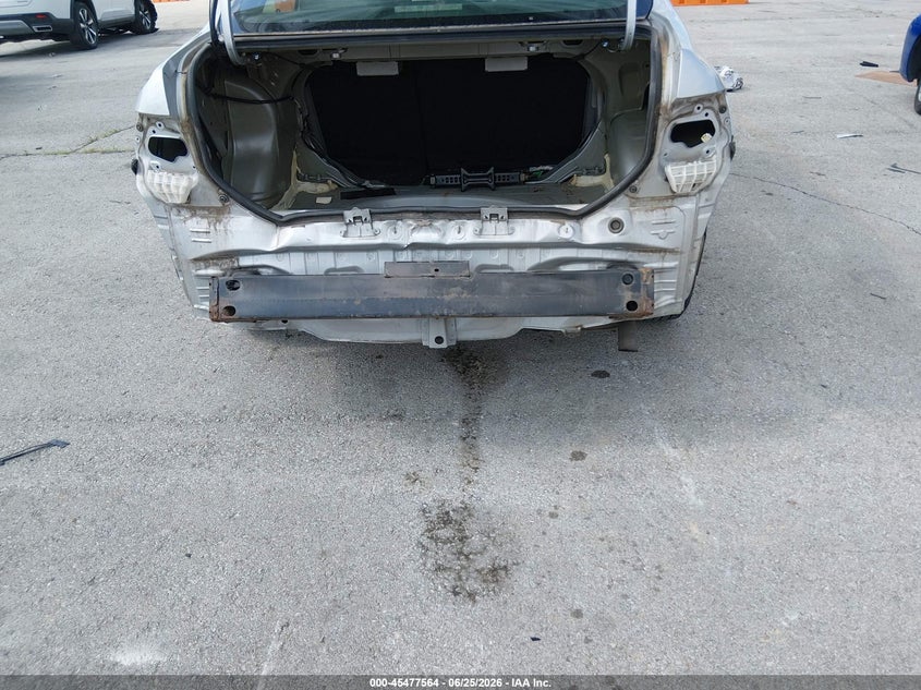 2013 Toyota Corolla VIN 5YFBU4EE6DP128487 IAAI salvage auction — REAR END, Salvage (Missouri), sold $1,050 on 2026-07-30 (photo 6)