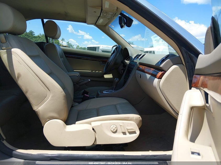 2009 Audi A4 VIN WAUDF48H79K010377 IAAI salvage auction — NO DAMAGE, Original (Maine), sold $2,300 on 2026-07-15 (photo 5)