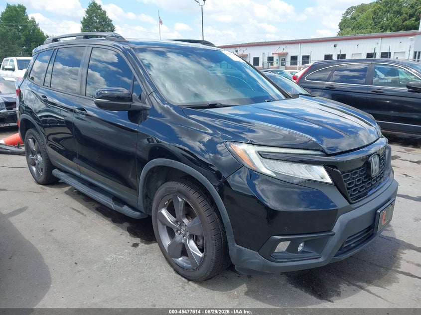 2019 Honda Passport VIN 5FNYF8H98KB011139 — IAAI salvage auction photo