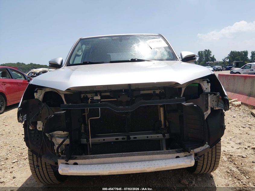 2017 Toyota 4runner VIN JTEBU5JR6H5454075 IAAI salvage auction — FRONT END, Salvage - Greater Than 75% (Maryland), sold $9,700 on 2026-07-16 (photo 6)