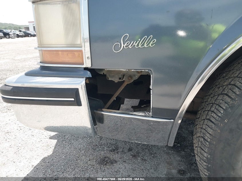 1984 Cadillac Seville VIN 1G6AS6982EE822919 IAAI salvage auction — NORMAL WEAR, Clear (Oklahoma), sold $1,850 on 2026-07-07 (photo 6)