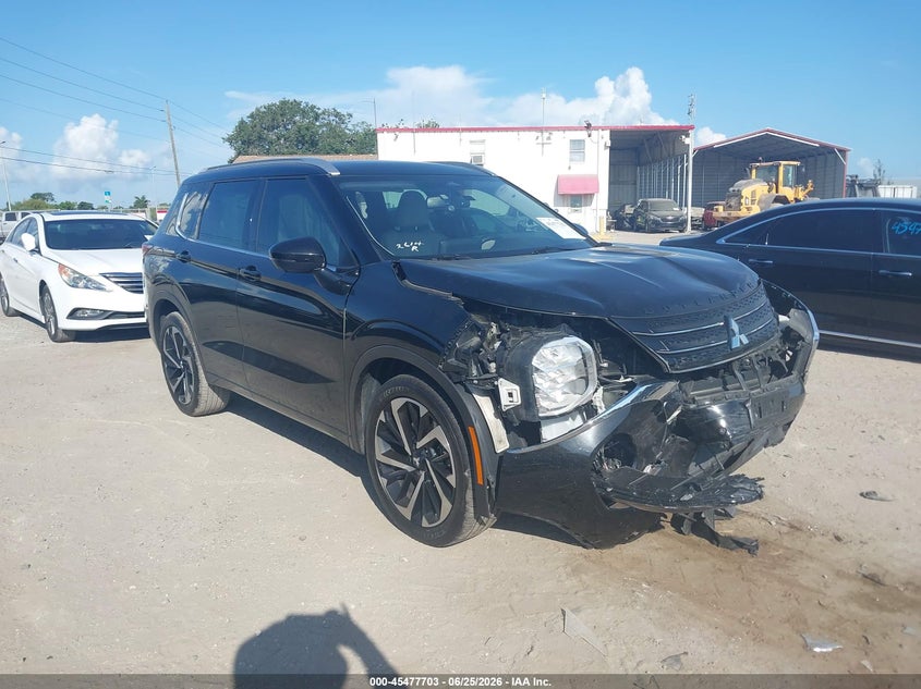 2023 Mitsubishi Outlander VIN JA4J3VA89PZ009440 IAAI salvage auction — FRONT END, Certificate Of Destruction (Florida), sold $4,200 on 2026-07-28 (photo 1)