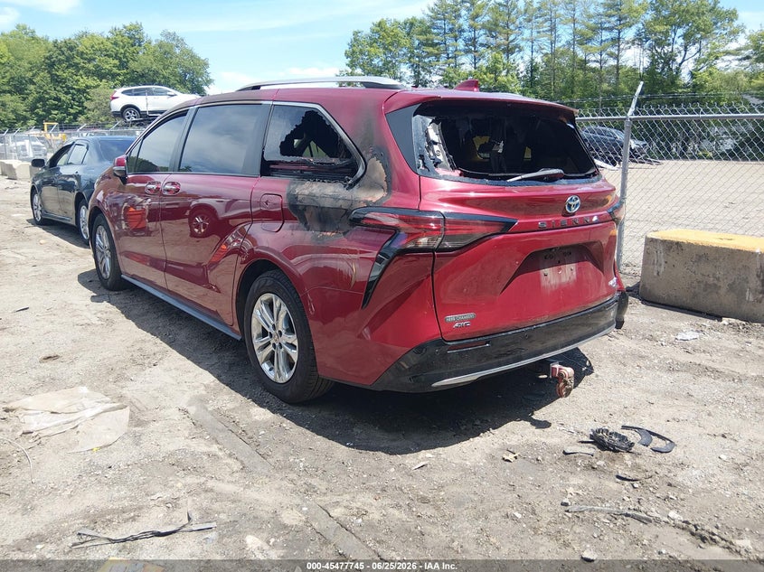 2021 Toyota Sienna VIN 5TDESKFC0MS015579 IAAI salvage auction — EXTERIOR BURN, Salvage Title, sold $9,950 on 2026-10-06 (photo 3)