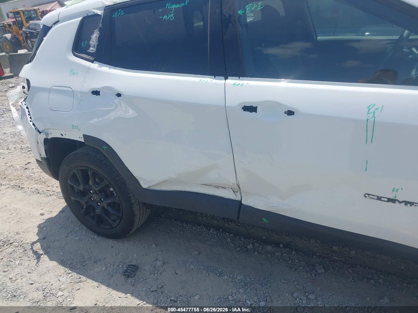 2026 Jeep Compass VIN 3C4NJDBN5TT193644 IAAI salvage auction — RIGHT SIDE, Salvage (Georgia), sold $8,200 on 2026-08-26 (photo 6)