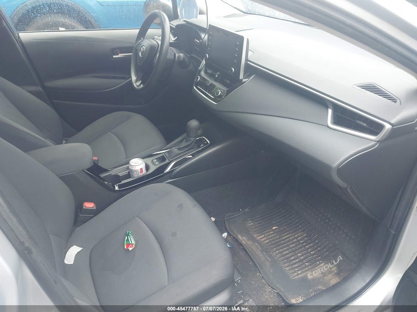 2021 Toyota Corolla VIN JTDEAMDE2MJ000520 IAAI salvage auction — REAR END, Salvage Title, sold $5,200 on 2026-07-15 (photo 5)