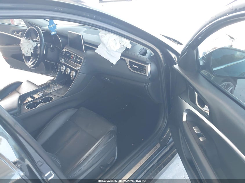 2020 Genesis G70 VIN KMTG64LA4LU048737 IAAI salvage auction — RIGHT FRONT, Rebuildable (Florida), sold $3,250 on 2026-09-04 (photo 5)