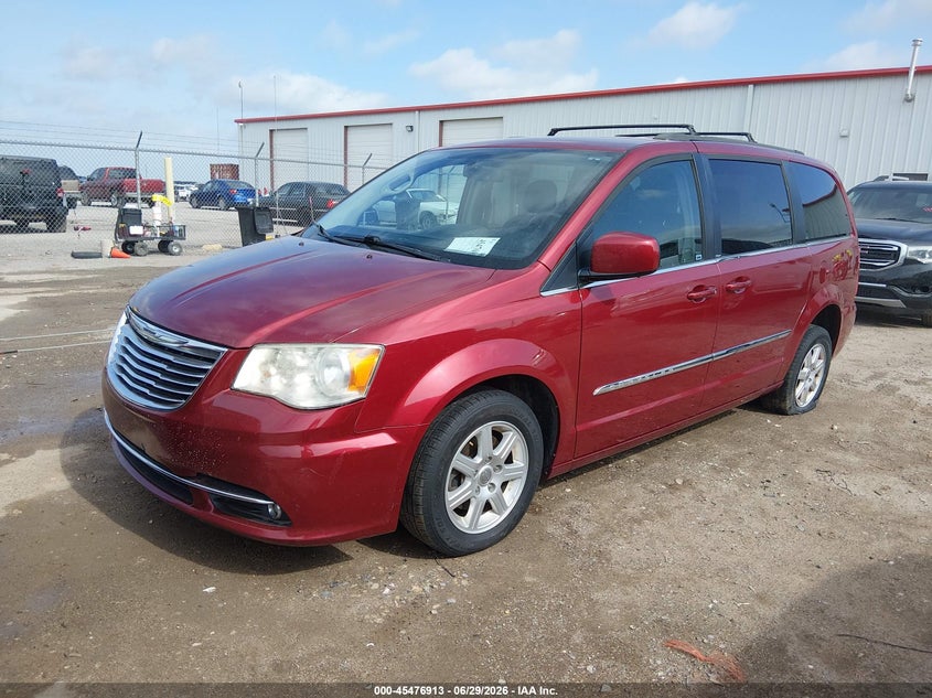 2013 Chrysler Town & country VIN 2C4RC1BG4DR657491 IAAI salvage auction — HAIL, Salvage (Kansas), sold $700 on 2026-07-24 (photo 2)