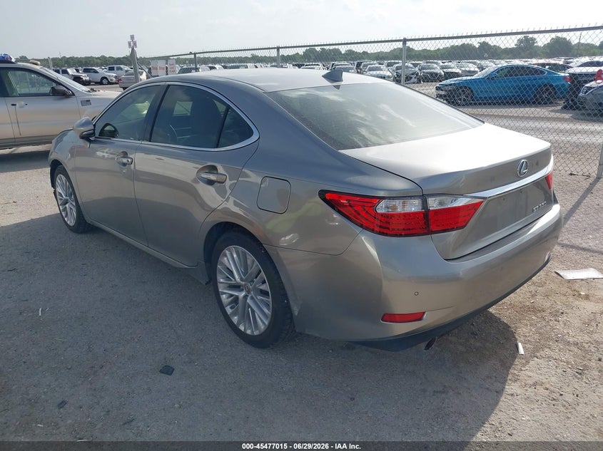 2015 Lexus ES VIN JTHBK1GG7F2208111 IAAI salvage auction — FRONT END, Original (Texas), sold $3,650 on 2026-08-01 (photo 3)