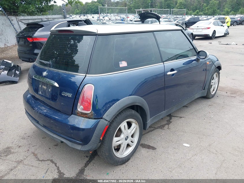 2006 Mini Cooper VIN WMWRC33576TJ79553 IAAI salvage auction — FRONT END, Mv-907A (New York), sold $375 on 2026-07-09 (photo 4)