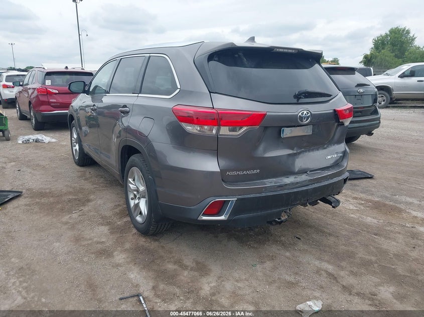 2018 Toyota Highlander VIN 5TDDZRFH7JS853860 IAAI salvage auction — RIGHT FRONT, Salvage (Iowa), sold $3,600 on 2026-07-27 (photo 3)