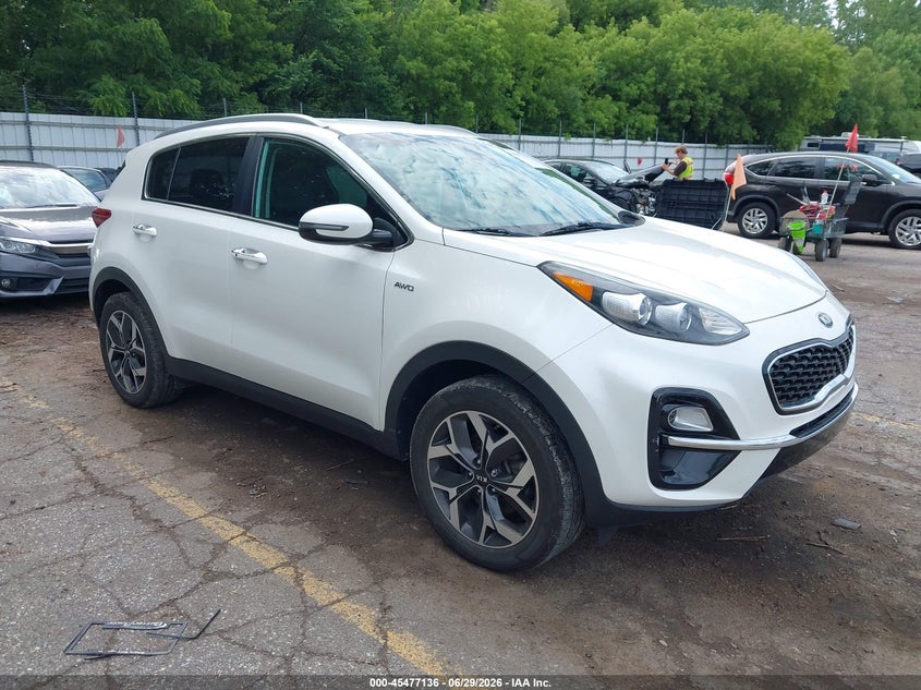 2020 Kia Sportage VIN KNDPNCAC5L7741590 IAAI salvage auction — LEFT REAR, Salvage Title, sold $3,750 on 2026-07-30 (photo 1)