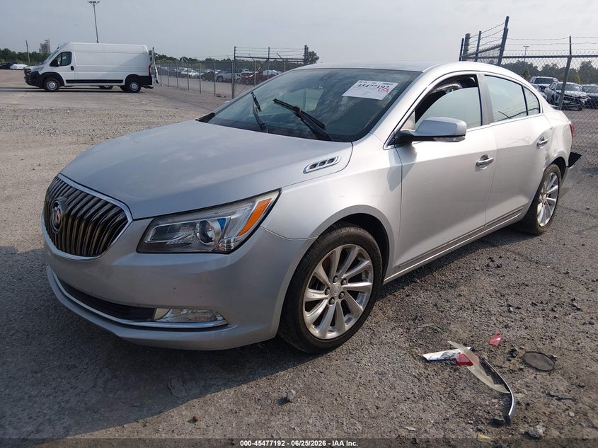 2014 Buick Lacrosse VIN 1G4GB5G39EF101382 IAAI salvage auction — LEFT & RIGHT, Salvage Title, sold $25 on 2026-07-28 (photo 2)