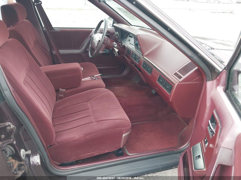 1996 Oldsmobile Ciera VIN 1G3AJ85M0T6307665 IAAI salvage auction — NORMAL WEAR, Clear (New York), sold $400 on 2026-07-09 (photo 5)