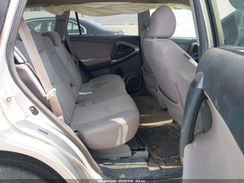 2007 Toyota Rav 4 VIN JTMZD33V676027294 IAAI salvage auction — LEFT SIDE, Salvage (Texas), sold $325 on 2026-07-10 (photo 8)