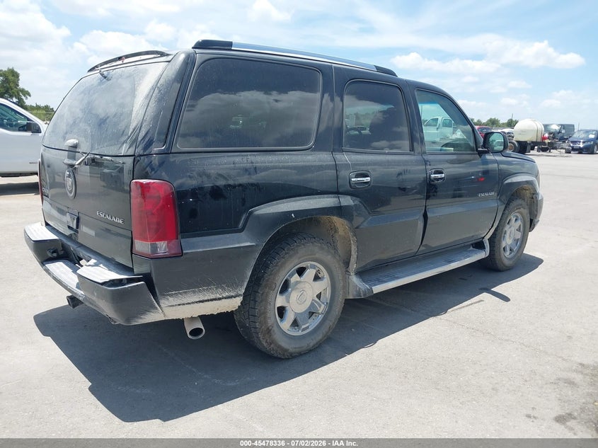 2006 Cadillac Escalade VIN 1GYEC63N16R161351 IAAI salvage auction — REAR END, Salvage (Texas), sold $675 on 2026-07-23 (photo 4)