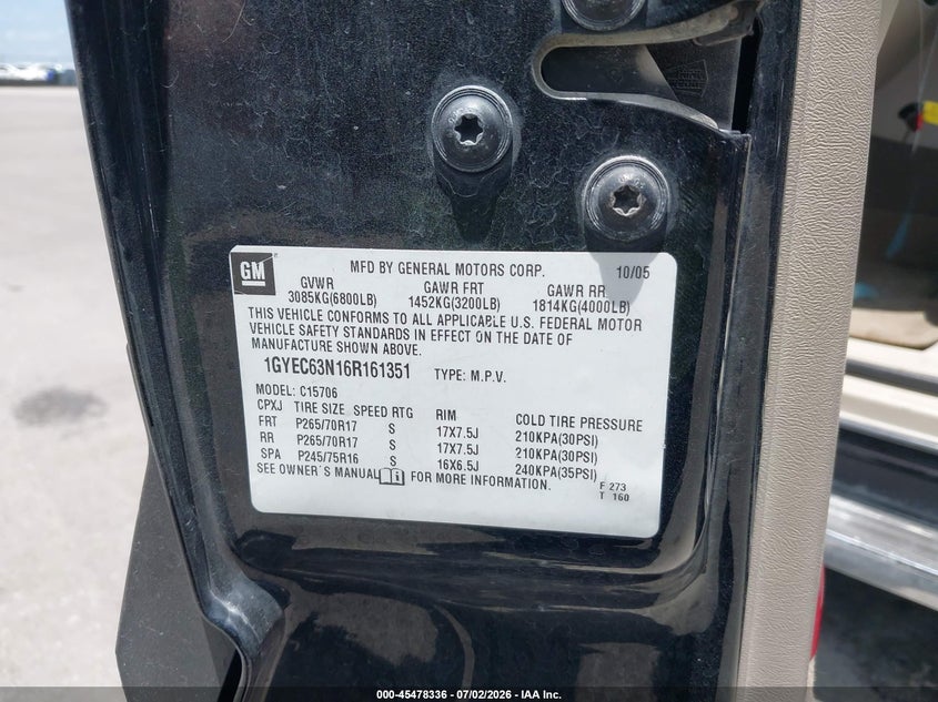 2006 Cadillac Escalade VIN 1GYEC63N16R161351 IAAI salvage auction — REAR END, Salvage (Texas), sold $675 on 2026-07-23 (photo 9)