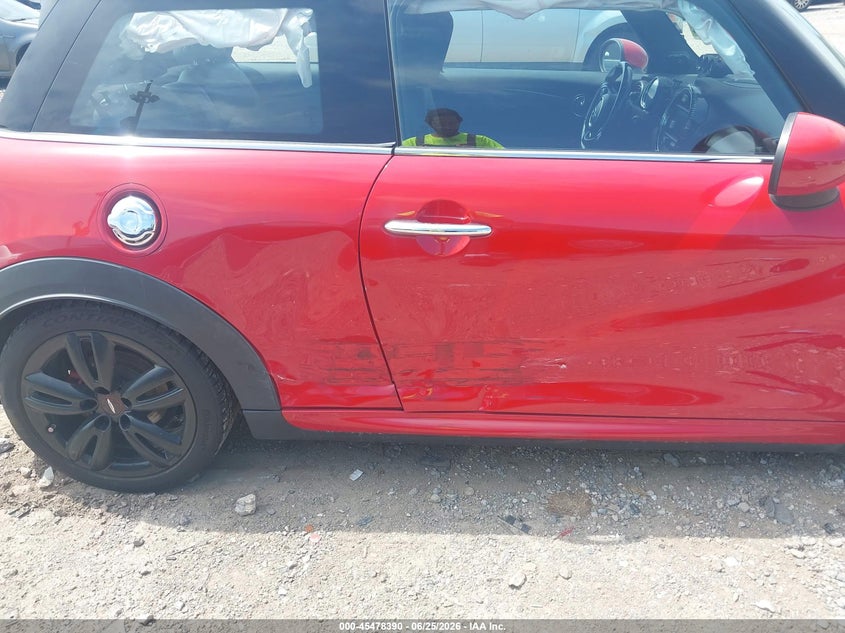 2016 Mini Hard top VIN WMWXM9C53GT997760 IAAI salvage auction — RIGHT SIDE, Salvage Title, sold $3,500 on 2026-07-22 (photo 6)