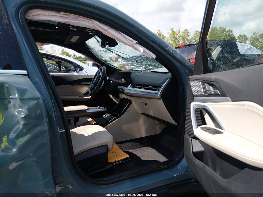 2023 BMW X1 VIN WBX73EF05P5W14536 IAAI salvage auction — ROLLOVER, Salvage Title, sold $1,300 on 2026-07-18 (photo 5)