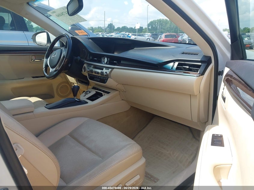 2014 Lexus ES VIN JTHBK1GG4E2119675 IAAI salvage auction — HAIL, Salvage (Ohio), sold $8,975 on 2026-07-14 (photo 5)