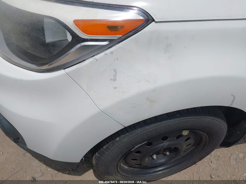 2017 Kia Soul VIN KNDJN2A27H7471213 IAAI salvage auction — NORMAL WEAR, Original (Texas), sold $600 on 2026-07-21 (photo 6)