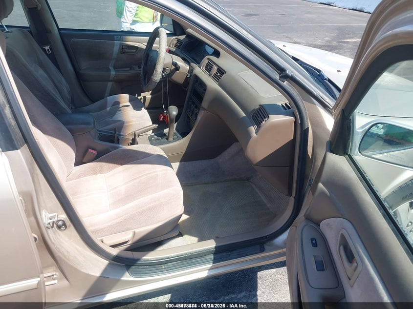 1998 Toyota Camry VIN JT2BG22K7W0123732 IAAI salvage auction — LEFT SIDE, Salvage (Idaho), sold $300 on 2026-07-10 (photo 5)