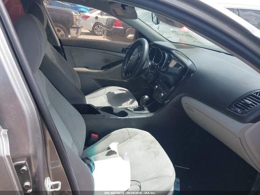 2012 Kia Optima VIN 5XXGM4A72CG037866 IAAI salvage auction — REPOSSESSION, Original (Texas), sold $250 on 2026-07-15 (photo 5)