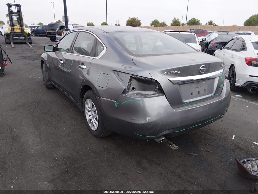 2015 Nissan Altima VIN 1N4AL3AP8FC259082 IAAI salvage auction — REAR END, Salvage Title, sold $2,150 on 2026-07-17 (photo 3)
